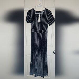 Bailey Blue Black White Striped Jumpsuit V-Neck Wide Leg - Size Medium